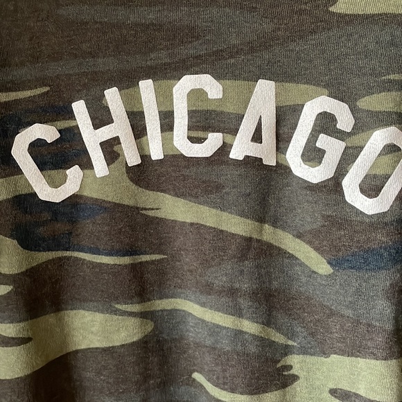Alice & Wonder Chicago sweatshirt - Picture 6 of 8